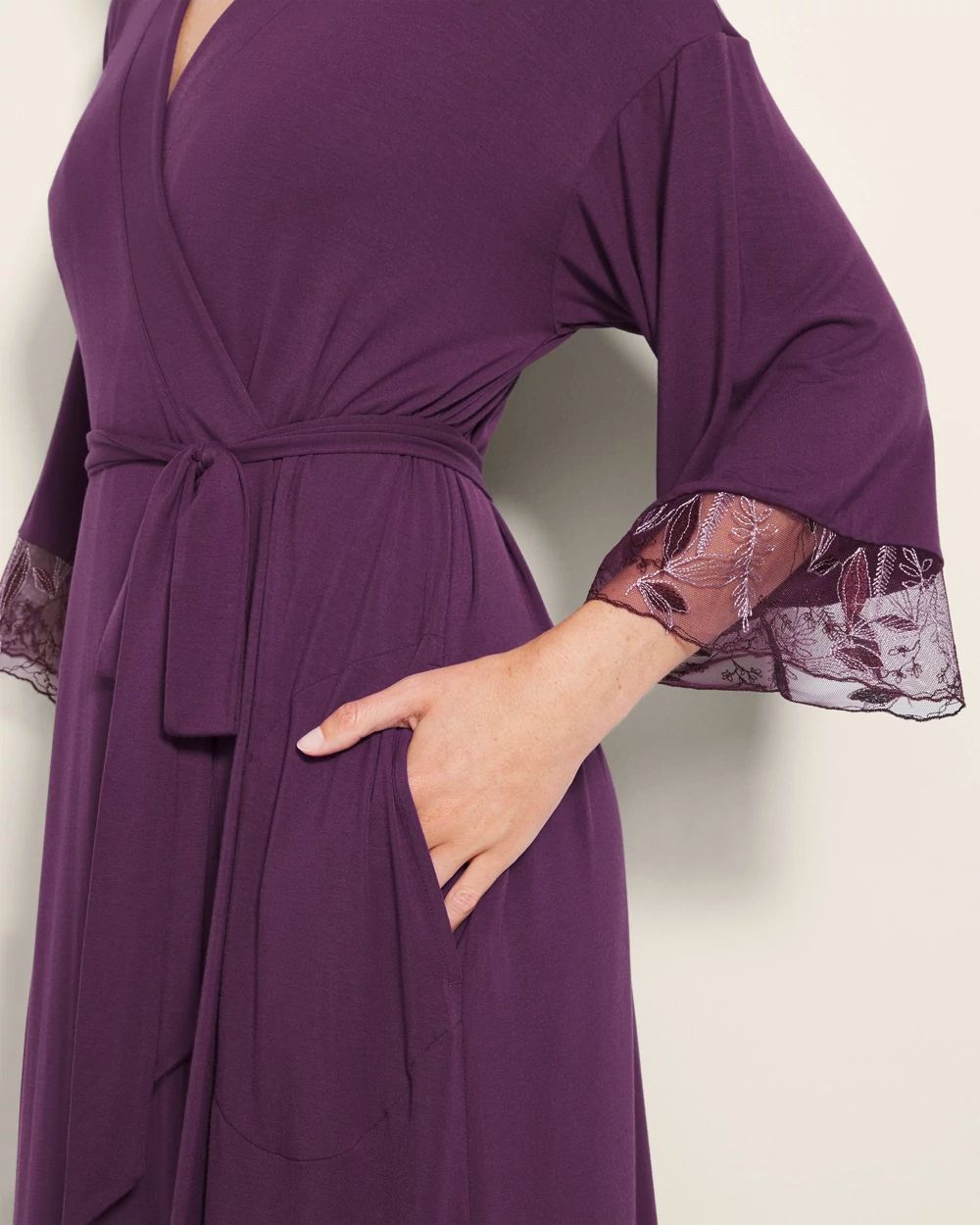 Embroidered Robe | Soma